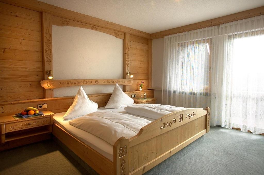 Landgasthof Loewen Neubulach Værelse billede